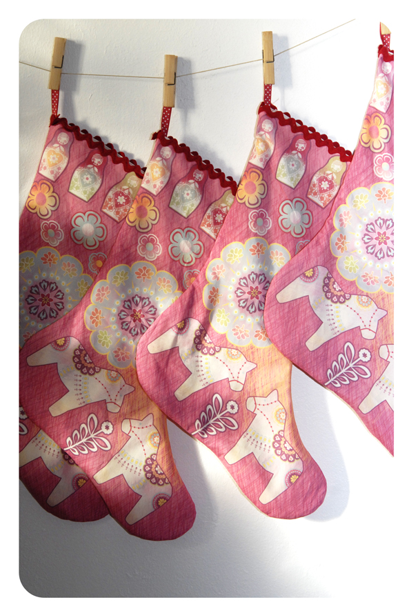 kit à coudre botte de noël rose GM 2013 6