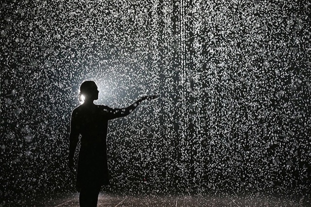 la-salle-de-pluie-Rain-Room-par-Random-International-a-Galerie-Barbican-1