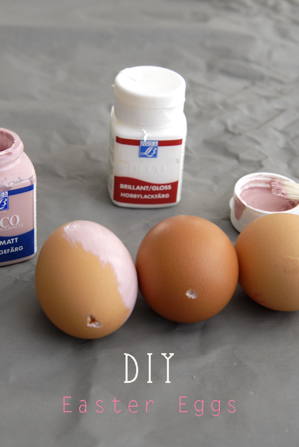 oeufs peint à la peinture acrylique 1