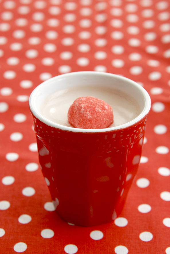 yaourt maison sirop de fraise